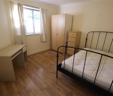 1 bedroom property to rent - Photo 4
