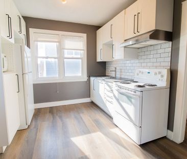 106 Grass Ave - B *Spacious 2 Bed Unit in St. Catharines* - Photo 2