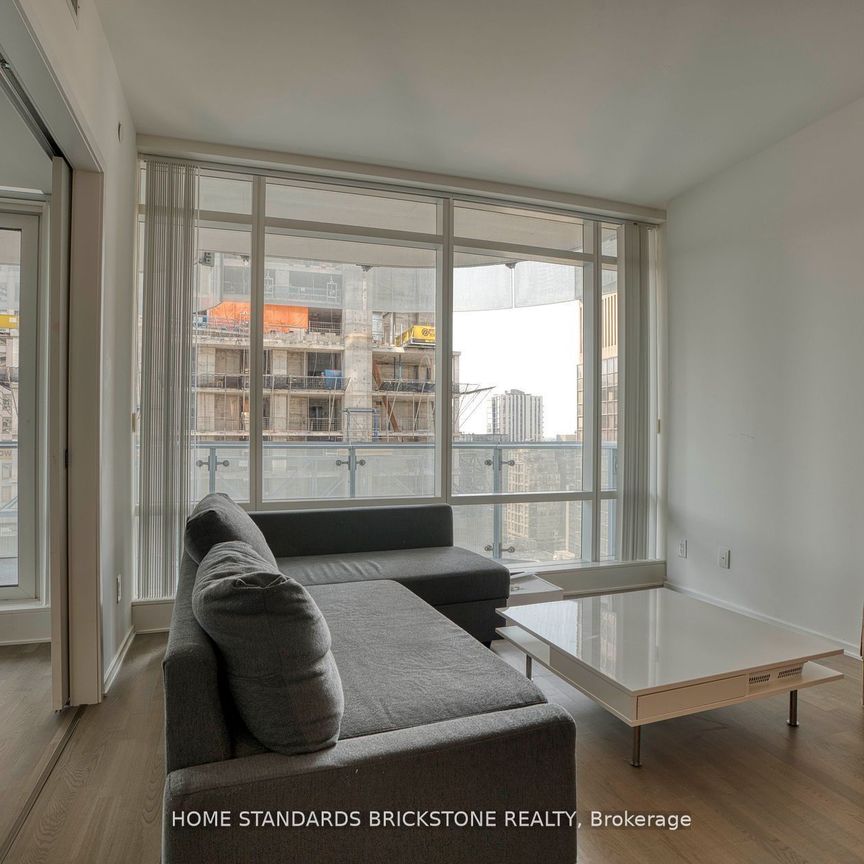 For Lease - 1 Bloor Street Unit# 1609, Toronto, Ontario - Photo 1