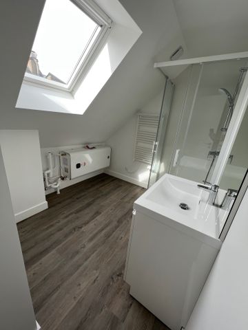 Location Appartement 2 pièces 34m² ORLEANS 45000 - Photo 2