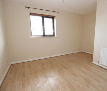 House to rent on - Photo 3