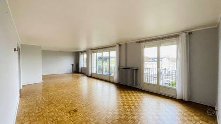 Location Appartement 5 pièces 117m² ENGHIEN LES BAINS 95880 - Photo 2
