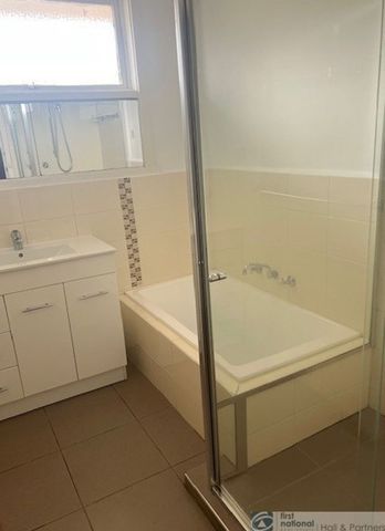 118 Wanda Street, Mulgrave - Photo 2