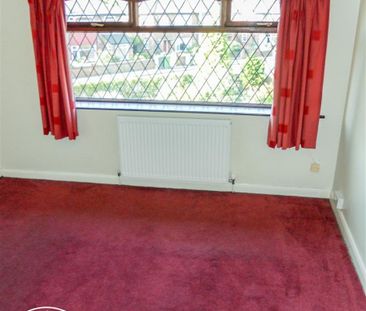 Neville Avenue - Warrington - WA2 - Photo 5