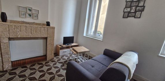 Location Appartement 1 pièce 26m² - Photo 2