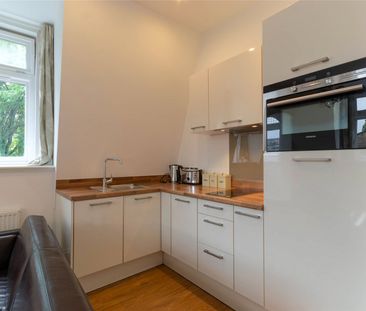 3/2 St Nicholas Chambers, Amen Corner, Newcastle Upon Tyne, NE1 1PE - Photo 2