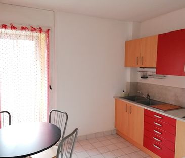 Location Appartement 2 pièces 43m² - Photo 4