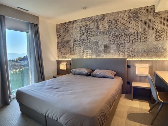 MAGNIFICENT 2P FURNISHED APARTMENT OPPOSITE EPFL & UNIL - Photo 1