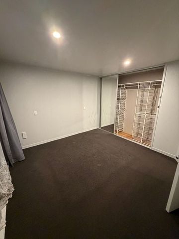 Charming 4BR Home w/ Spa & Deck! - Photo 5