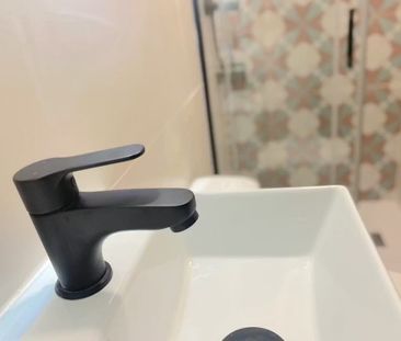 Avenida de Ramón y Cajal, Sevilla, Andalusia 41005 - Foto 6