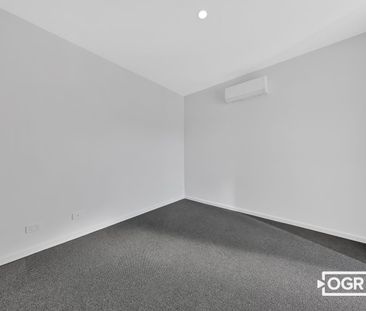 63 Springs Road, Donnybrook, Vic 3064 - Photo 5