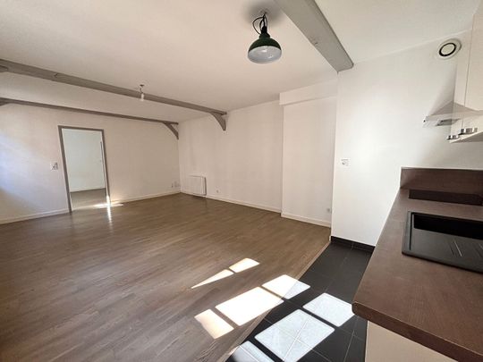 Location Appartement 2 pièces 61m² - Photo 1