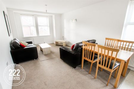 Lulworth Place - - WA4 - Photo 2