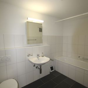 Nachmieter gesucht für die 2.5 Zimmerdachwohnung in Zentrum von Möhlin - Foto 3