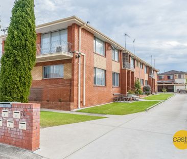 2 Bedroom Unit in a Quiet Street - Photo 2