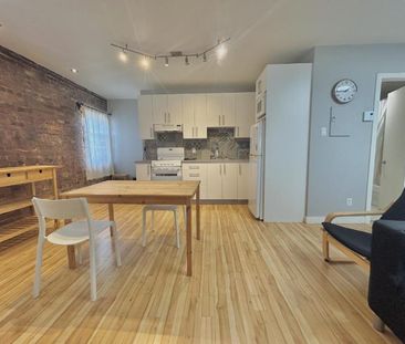 Loft entièrement meublé à louer Vieux-Québec juillet 2025 - Photo 4