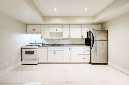 For Lease - 63 Burrows Avenue Unit# L, Toronto, Ontario - Photo 4