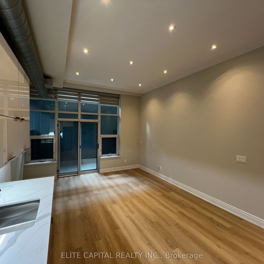 Merchandise Lofts , #B02 - Photo 1
