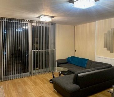 Brooklyn House, CMK, MK9 - Photo 3