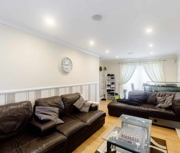 3 Bed Terraced House, Grogan Square, L20 - Photo 1