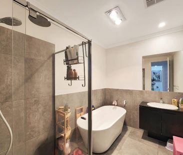 Stunning Home! - Photo 5