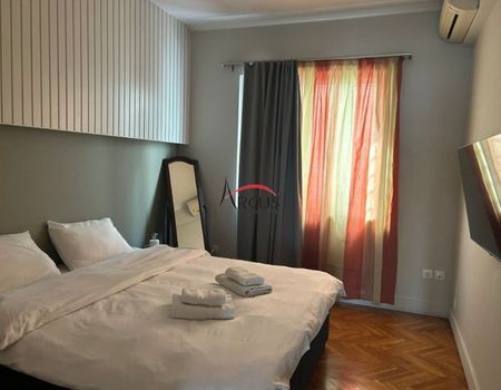 Διαμέρισμα για ενοικίαση Πλατεία Κάνιγγος (Κέντρο) - Φωτογραφία 4