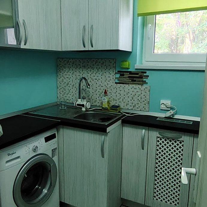 Apartament renovat mobilat si utilat zona Stadion - Fotografie 1