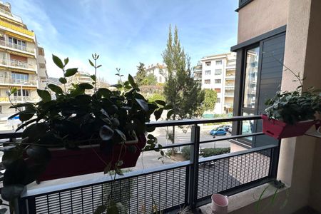 2 Pièces meublé - Proche Libération - Photo 2