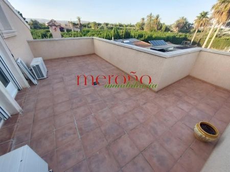 4 room luxury Detached House for rent in Elche, Valencia - Photo 3