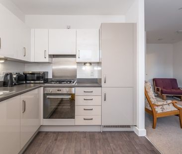 1 bedroom flat to rent - Photo 5