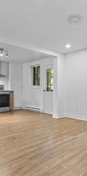 Grand 4.5 A Côté Du Metro Pie-IX - Photo 1