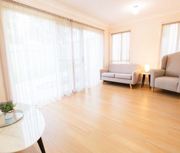 Modern - New - 2 Bedroom - 2 Bathroom - Ducted Air Con - Photo 3