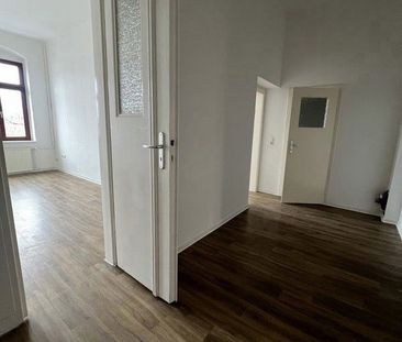 Großzügige 3-Raum-Wohnung mit guter Anbindung in die Innenstadt! - Photo 1