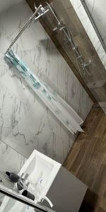 Garsoniera de inchiriat in zona Coresi Mall - Fotografie 4