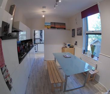 Room in a Shared House, Leighton Road, M16 - Photo 6