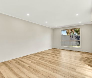 35 Hamra Drive, Smithfield SA 5114 - Photo 5