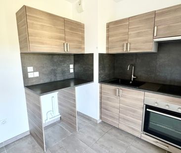 AIX EN PROVENCE - Saint Mitre - Appartement type 2 de 36m² - Photo 2