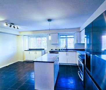 For Lease - 20 Etienne Street Unit# Main, Toronto, Ontario - Photo 4