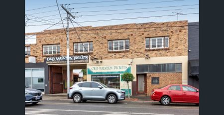 Position, Character & Lifestyle! - Photo 3