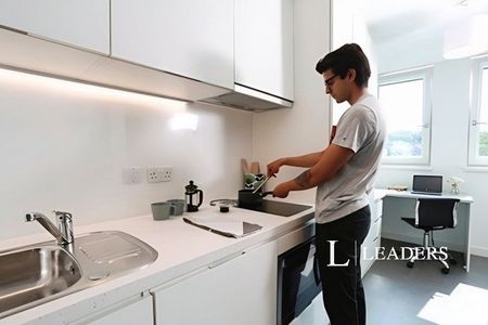 1 bedroom studio to rent Lewes Road, Brighton, East Sussex, BN2 - Photo 3