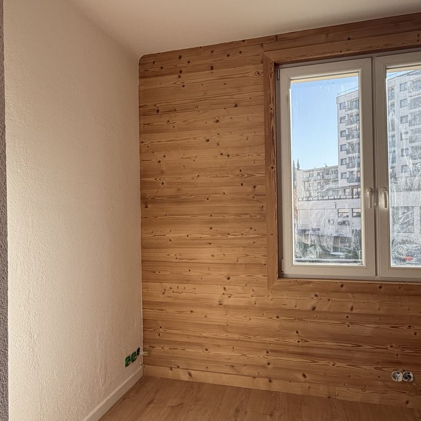 Location Appartement 1 pièce 17m² CHAMBERY 73000 - Photo 1