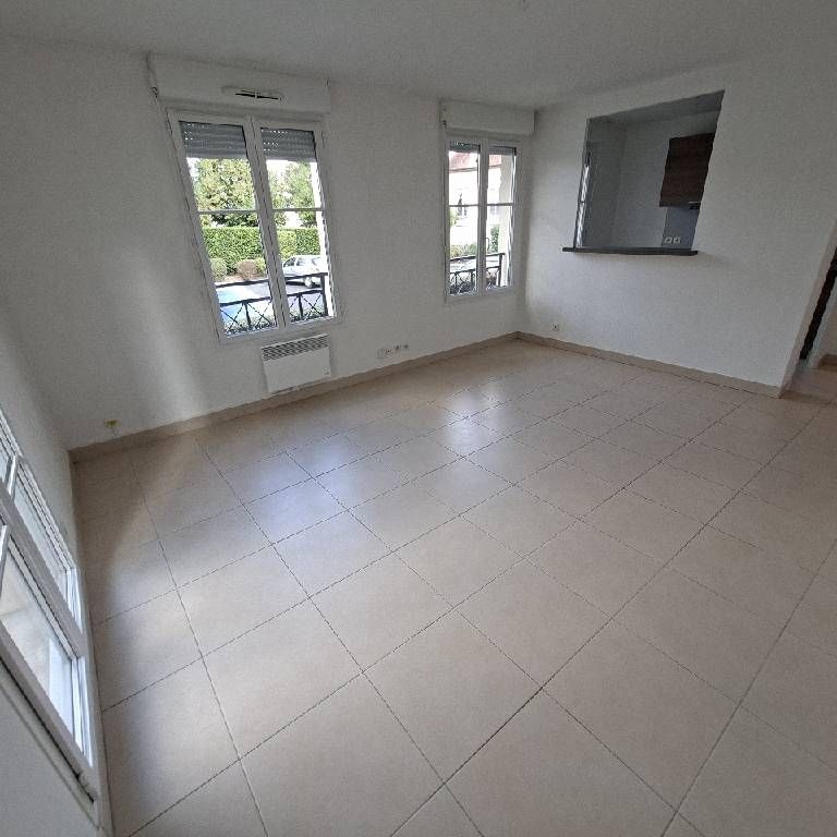 Location Appartement 2 pièces 49m² MAGNY LE HONGRE 77700 - Photo 1