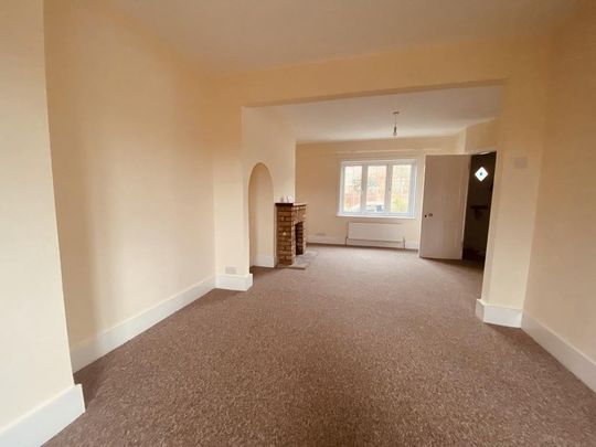 2 bedroom semi-detached house to rent - Photo 1