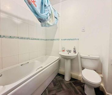 Longacres, Bridgend, CF31 - Photo 5