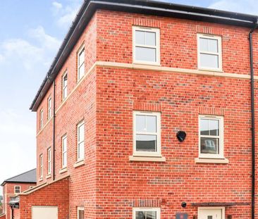 2 bedroom semi-detached house to rent - Photo 5