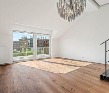 Erstbezug nach Generalsanierung, 1. OG Wohnung, Separater Eingang - Photo 2