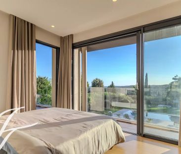 Maison à louer Valbonne, Cote d'Azur, France12 000 EUR / Mois - Photo 4