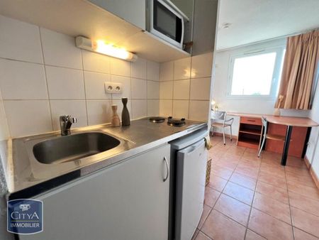 Location Appartement 1 pièce 17m² AVIGNON 84000 - Photo 3