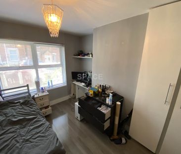Price £2,970 pcm - Available 01/07/2026 - Furnished - Photo 5