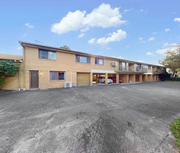 Light, Bright & Ready for You - 2 Bedroom unit for rent, Apply Today! - Photo 2